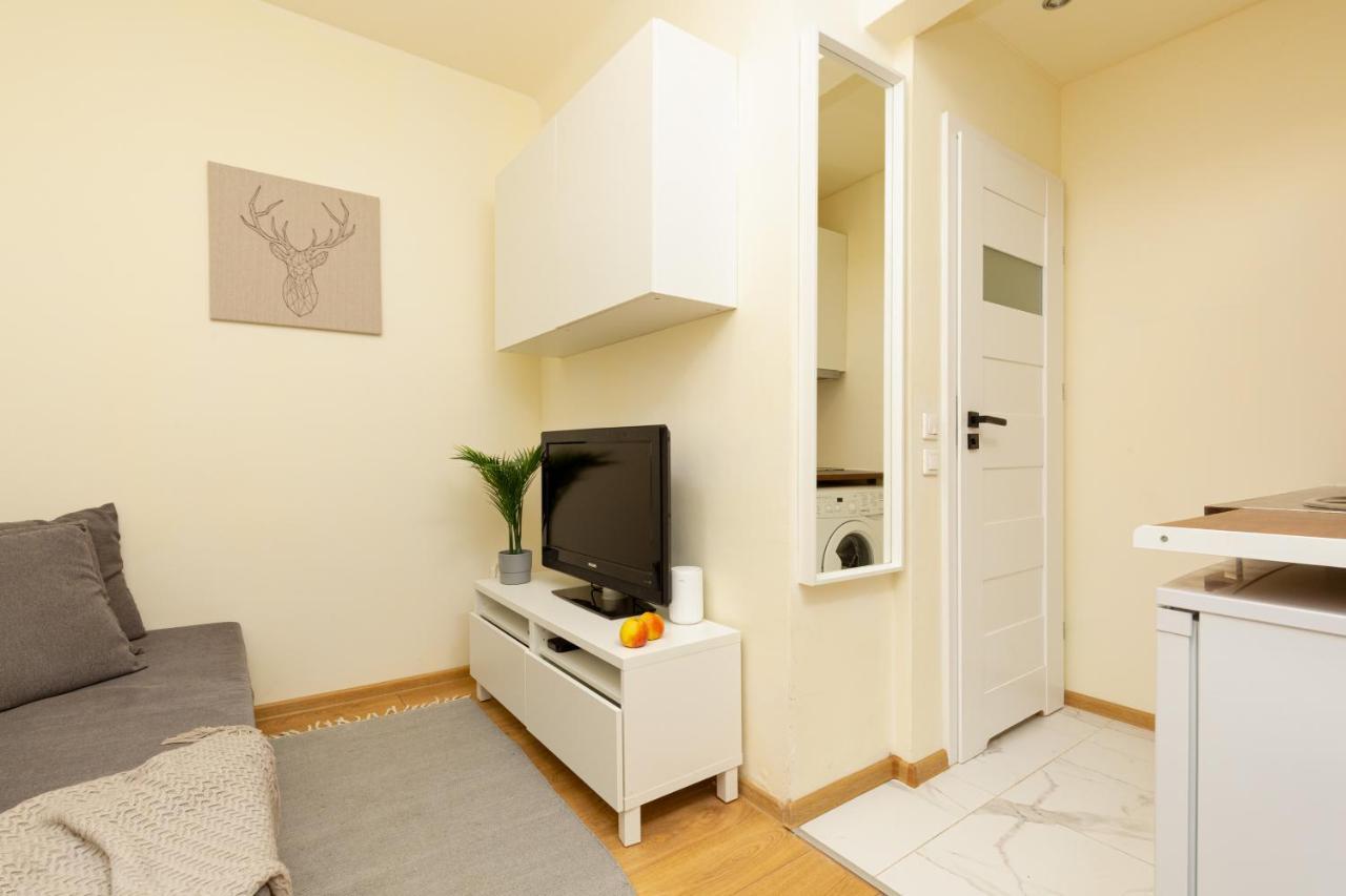 Micro Apartment Miaczynska By Noclegi Renters Varšava Exteriér fotografie