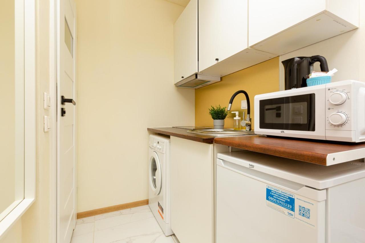 Micro Apartment Miaczynska By Noclegi Renters Varšava Exteriér fotografie
