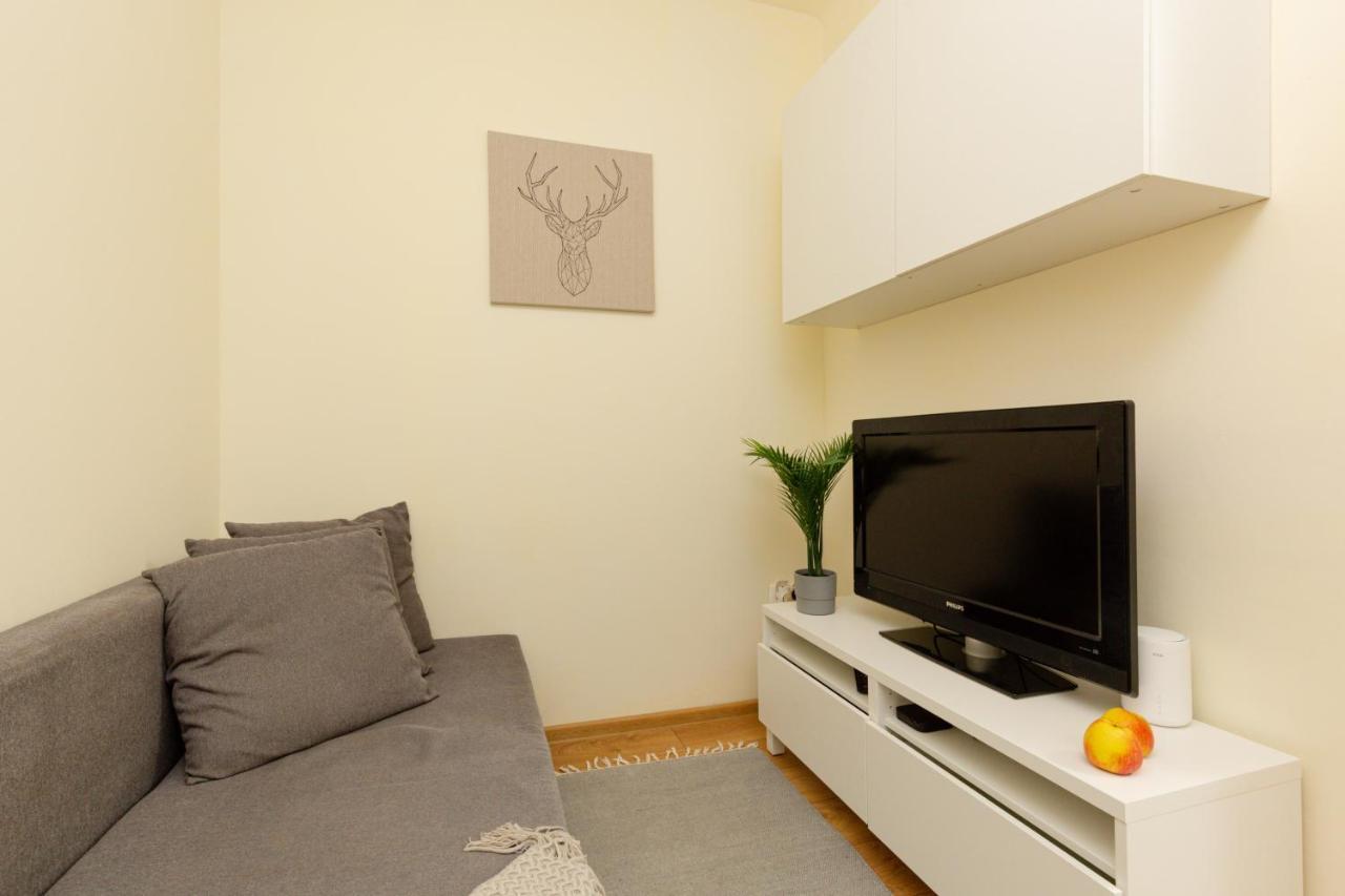 Micro Apartment Miaczynska By Noclegi Renters Varšava Exteriér fotografie